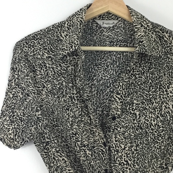 Jessica | Vintage Leopard Print Button Up - Picture 2 of 4